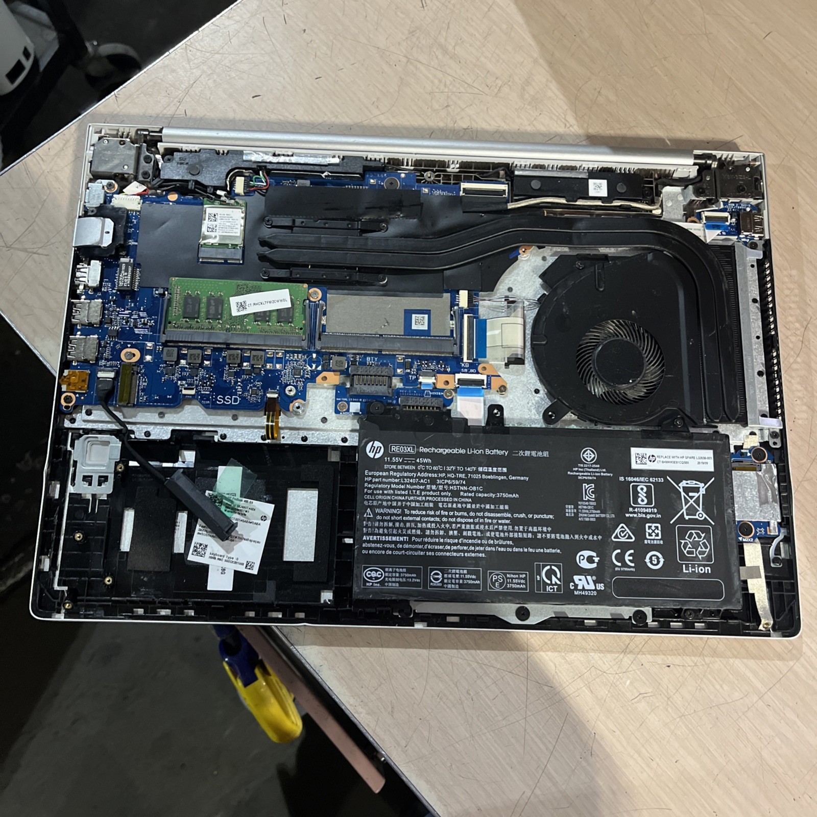 HP PROBOOK 455 G6 AMD RYZEN 5 2500U 8GB RAM NO HD