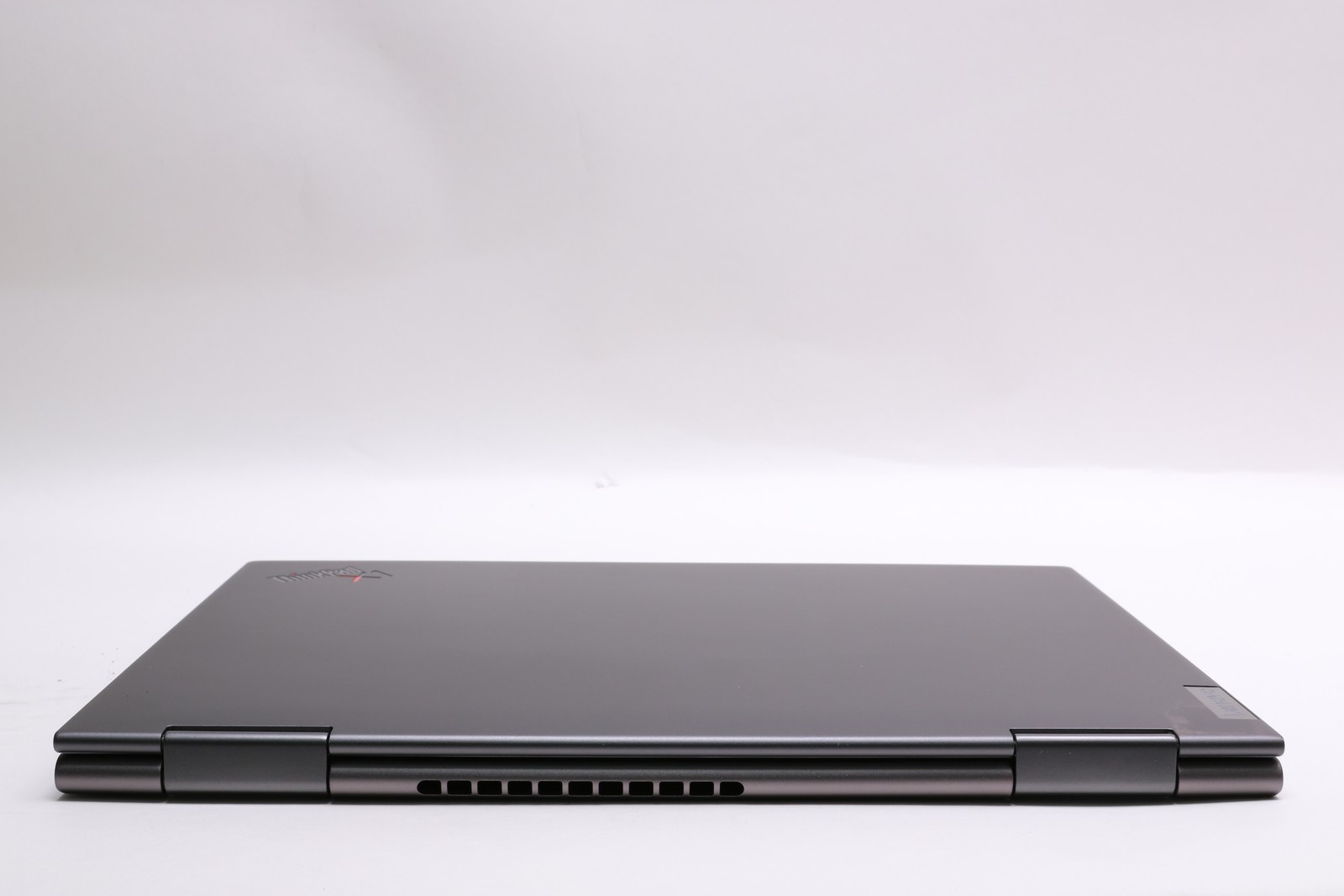 14″ UHD+ Lenovo Thinkpad X1 Yoga Gen 7, i7-1270P, 32GB, 512GB SSD, Touch, 4K!