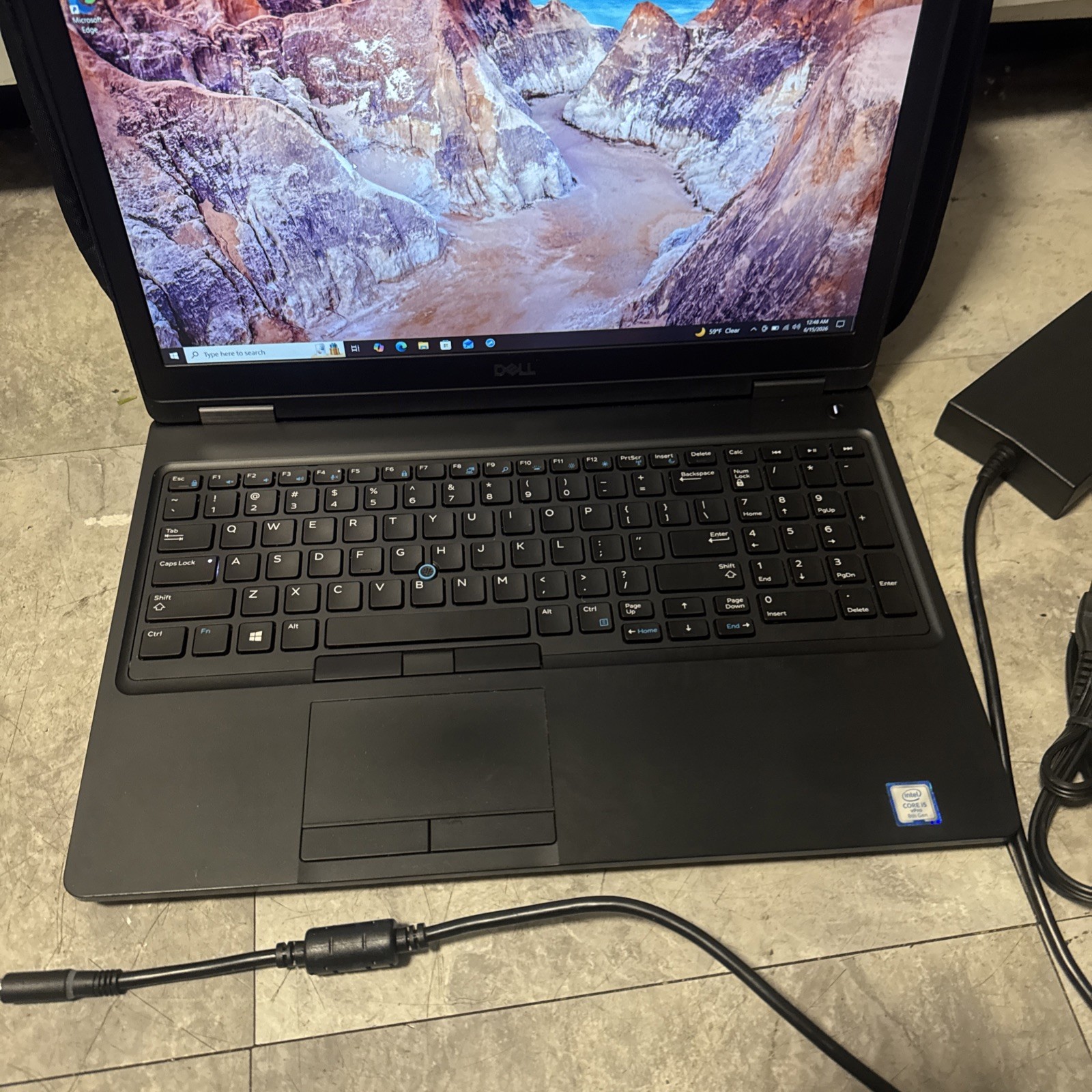 Dell Latitude 5590 15″ i5 8400u 2.4GHz 256GB M.2 SSD 8GB GeForce Webcam W10 Pro