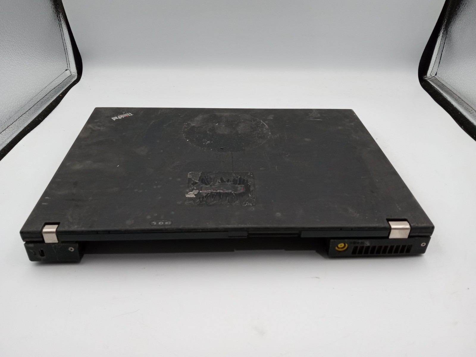 Lenovo ThinkPad T61 14″ Laptop Intel Core 2 Duo – LIQUID DAMAGE – FAN ERROR -RR