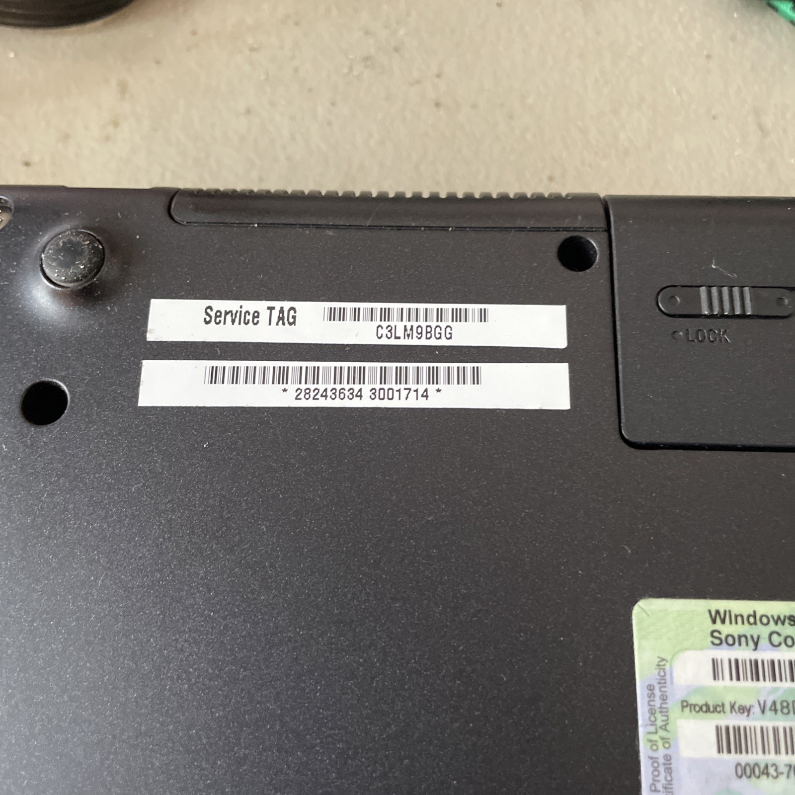 VINTAGE Sony Pcg 7M1L LAPTOP PRISTINE CONDITION, RESET TO OOB CONDITION