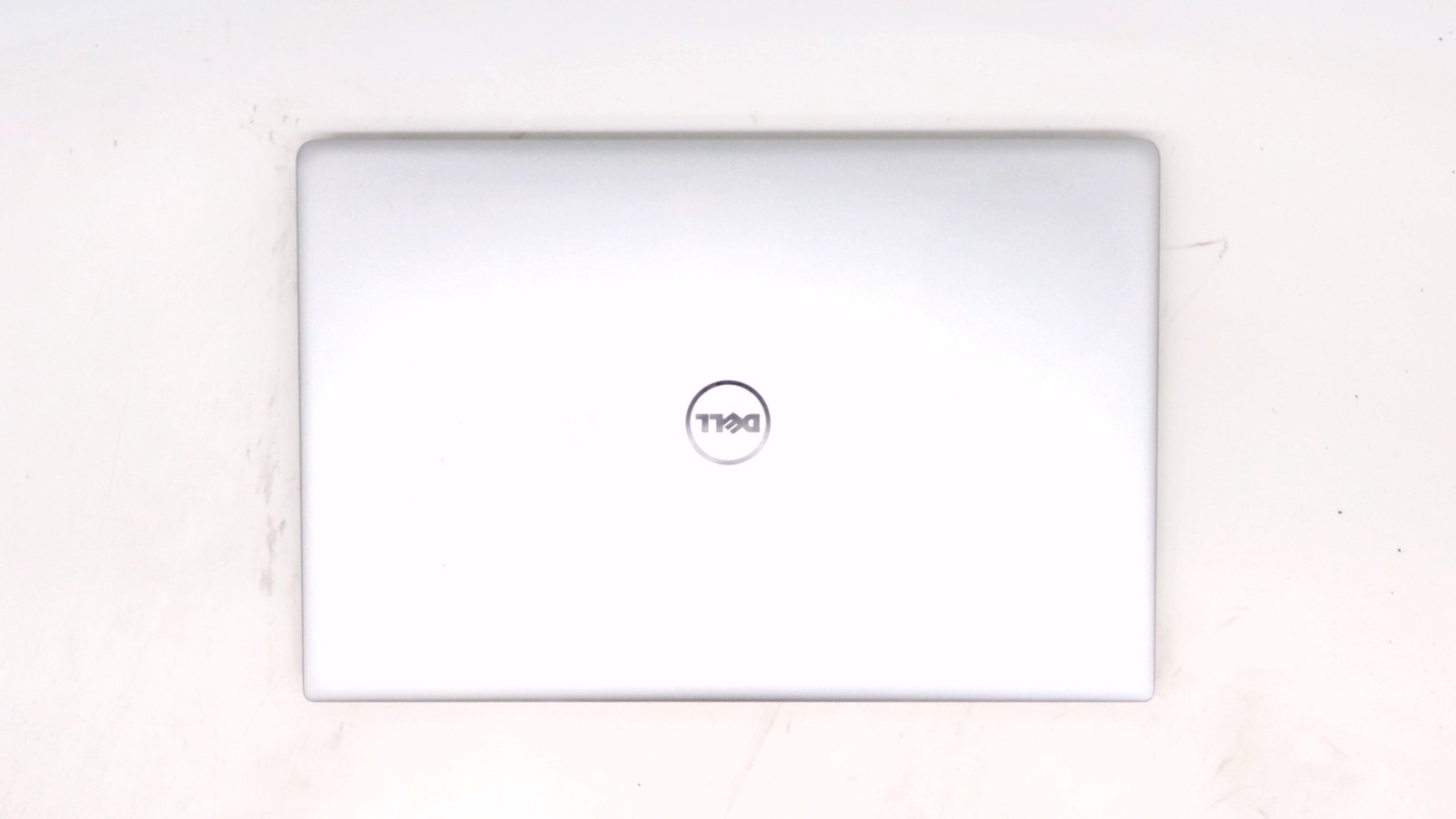 Dell XPS 13 9350 13″ i5-6200u 8GB 128GB – Excellent