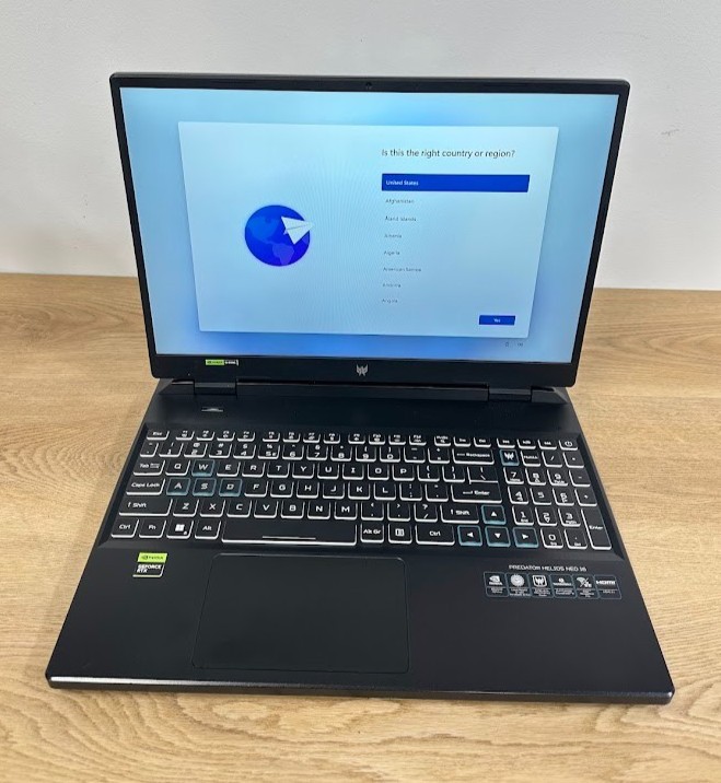 Acer Predator Helios Neo 16, Core i7 13700HX, 16GB DDR5, RTX 4050Ti, 512GB SSD