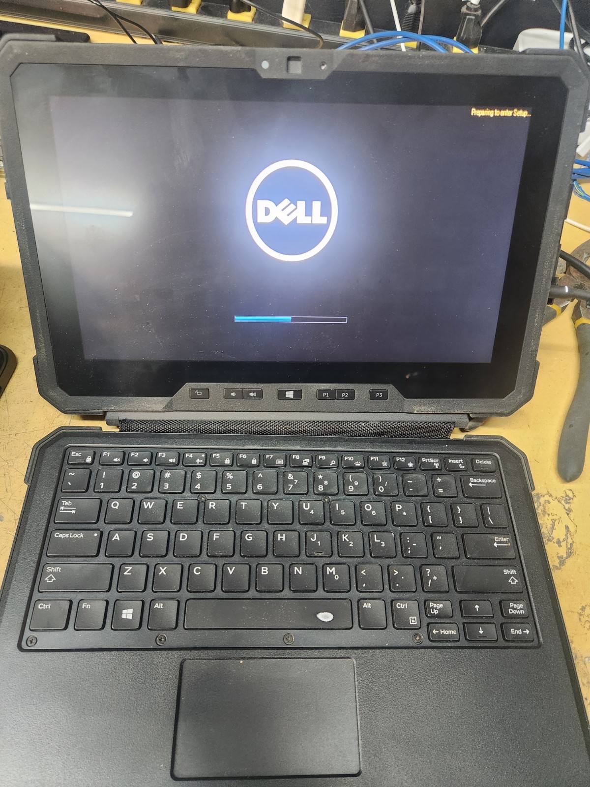 Dell Inc. Latitude 12 Rugged Tablet 7202 Intel Core M-5Y71 @1.20 GHz 8GB 512 GB