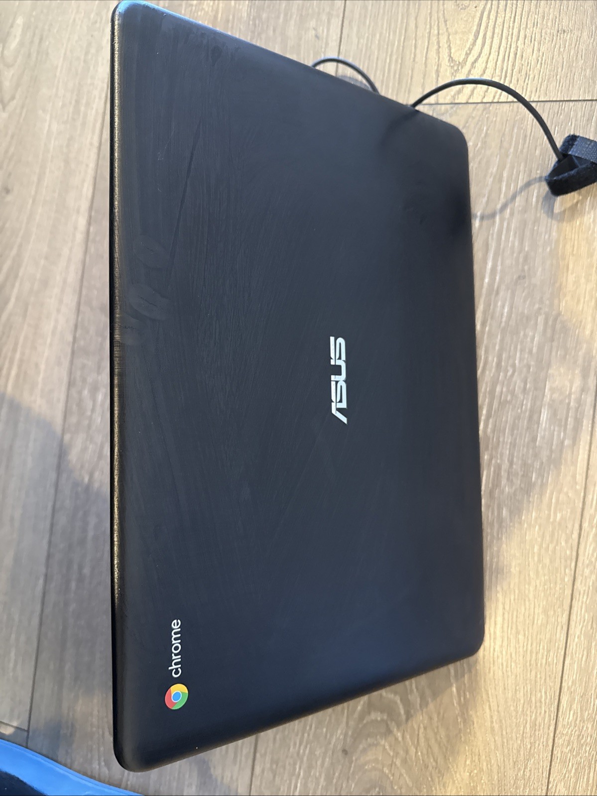 Asus C300SA Chromebook 4GB RAM 16Gb eMMC w/ Webcam