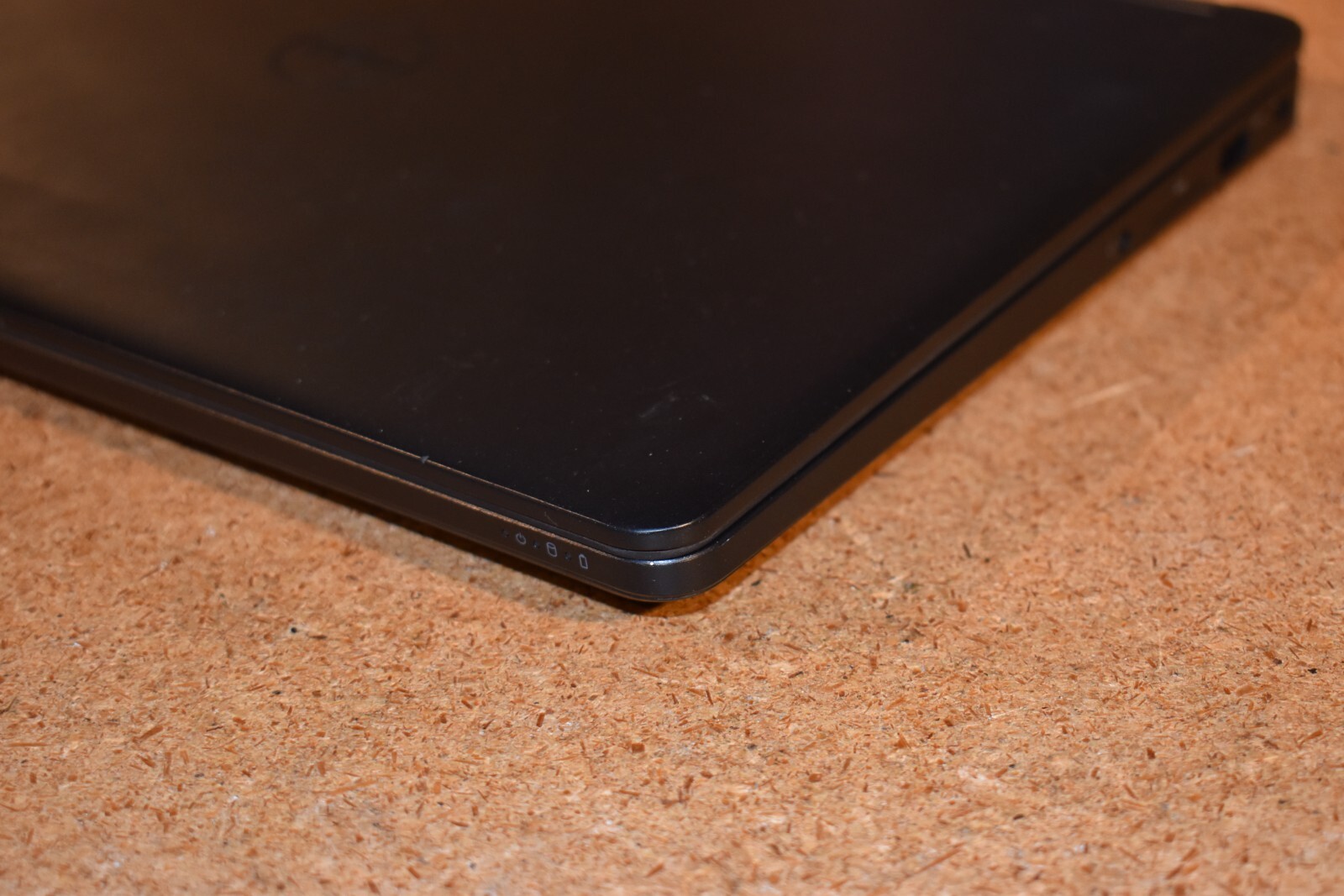 Dell Latitude E5470 Quad Core i5-6440HQ 2.6GHz 256GB SSD Windows 7 Pro 32-bit