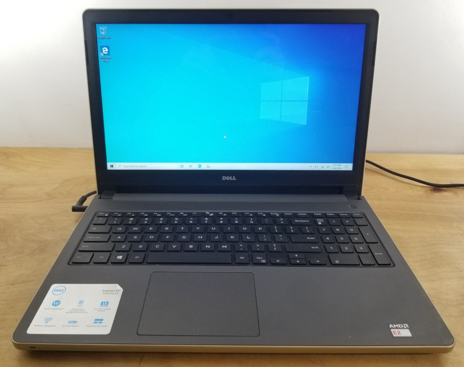 Dell Inspiron 15 5555, AMD E2-7110 , 4GB RAM, 1TB HDD, Win 10 GOLD *PLEASE READ