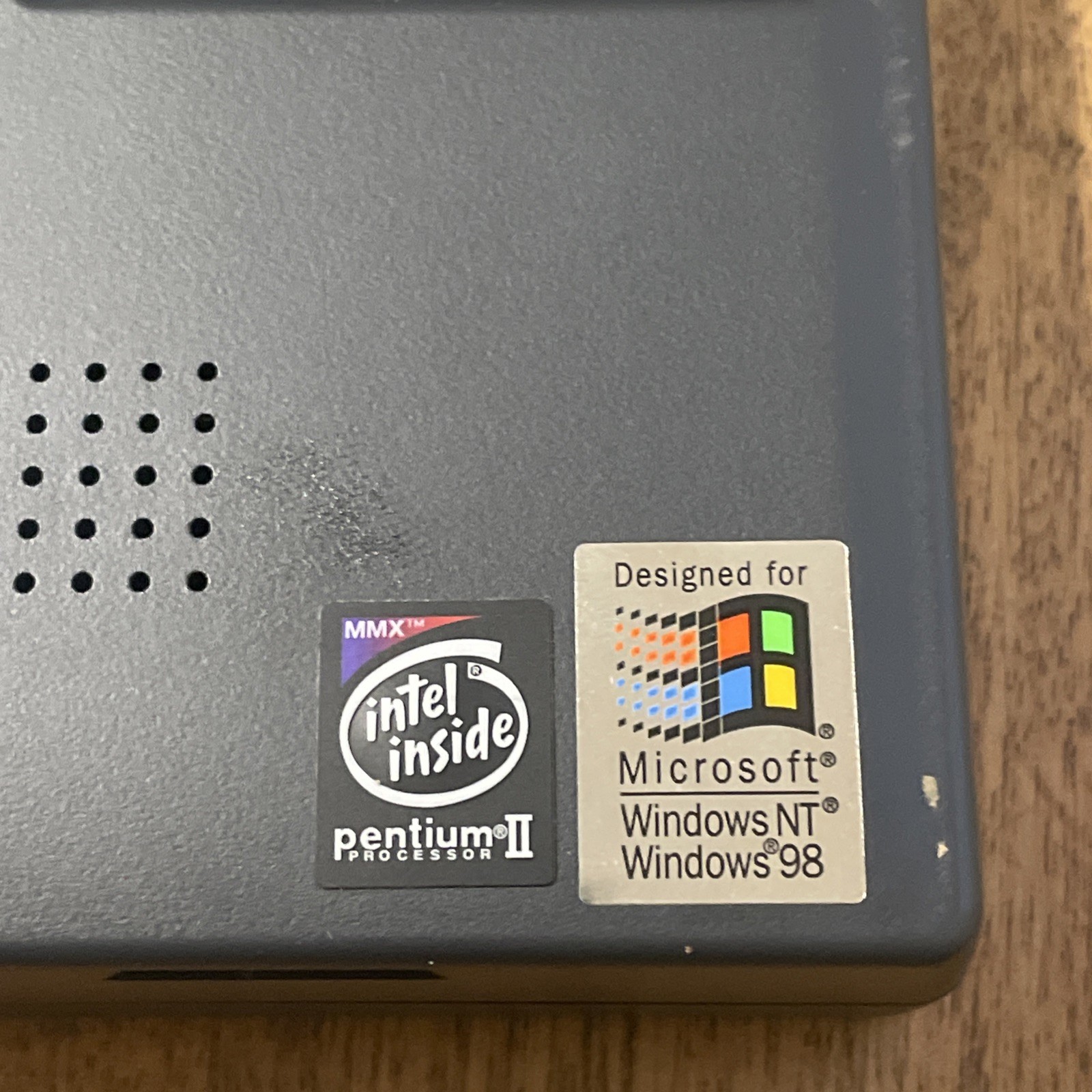 Gateway Solo 5150 Windows 98 Laptop