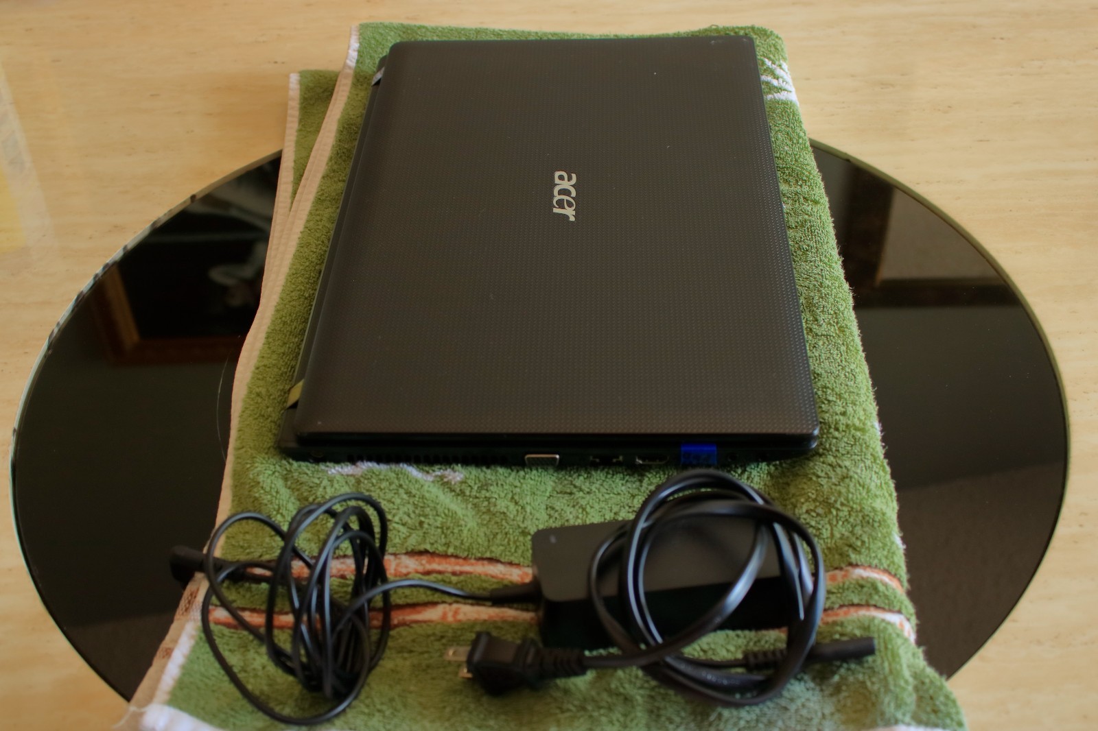 Acer Aspire 5742 (Core i5-580M, 512GB SSD, 8GB RAM, Win10) (Read Desc, See Pics)