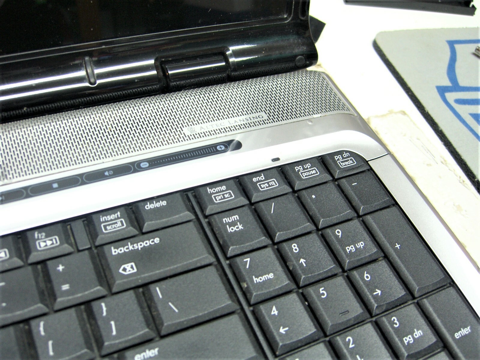 HP Pavilion DV9700 Laptop for Parts or Repair (Working Motherboard)