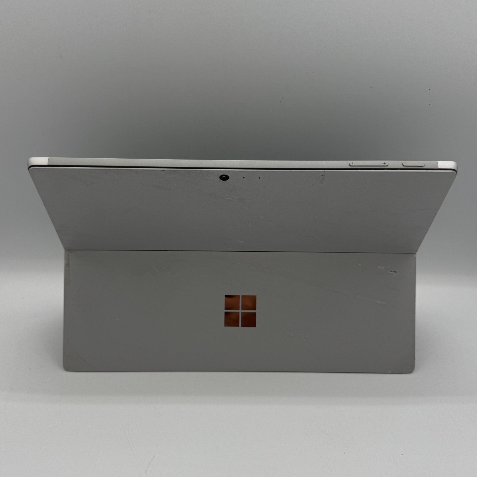 Microsoft Surface Pro 6 1796 i5-8350U 8GB RAM 256GB SSD 12.3″ Win11 Pro Tablet