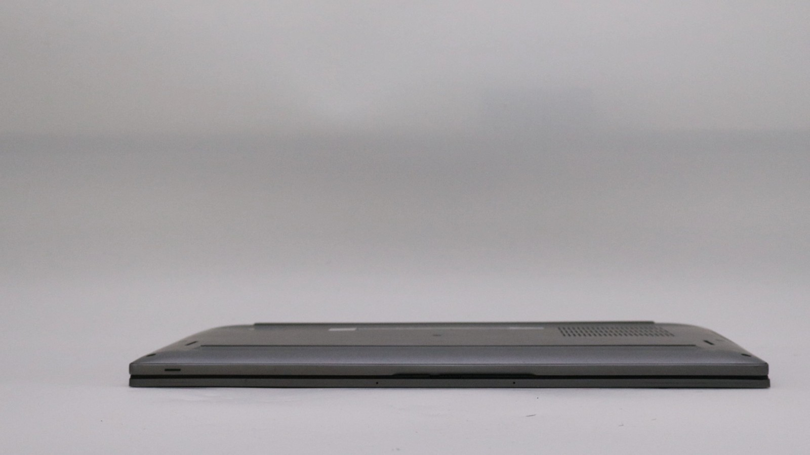 Dell Latitude 7430 13″ i7-1265u 32GB 512GB – Fair READ DESC