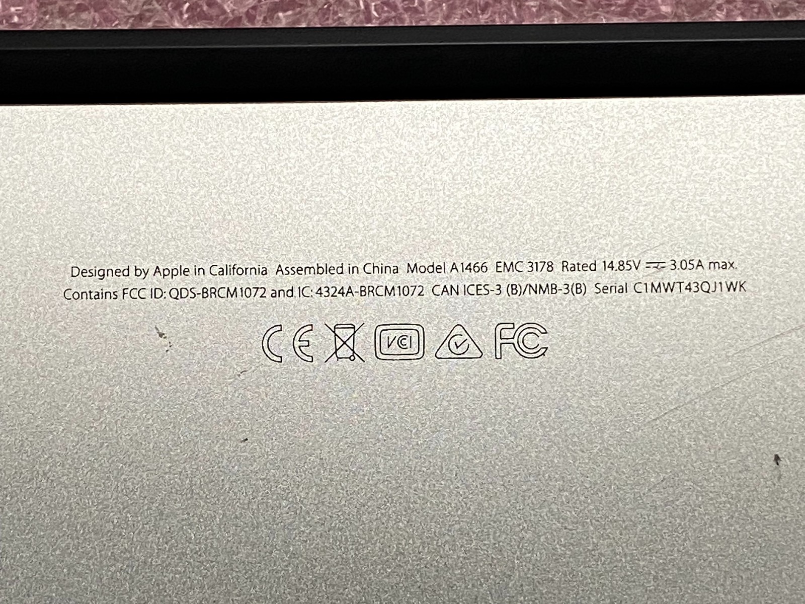 Apple MacBook Air 2017 A1466 13.3″ i5-5350U 8GB RAM 128GB SSD *Read* – CLP42A
