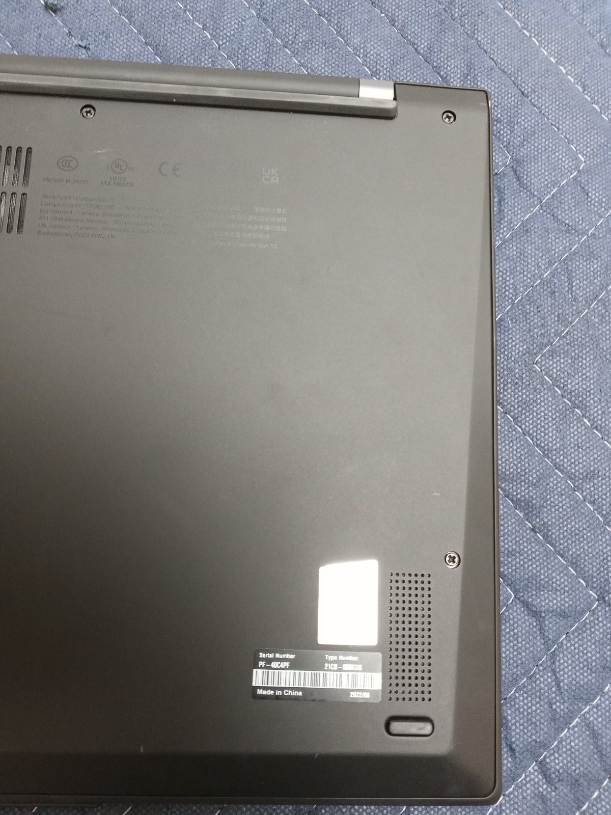Lenovo ThinkPad Carbon Gen 10 | i5-1240P@1.7GHZ | 16GB RAM | NO OS/CHRGR/HDD