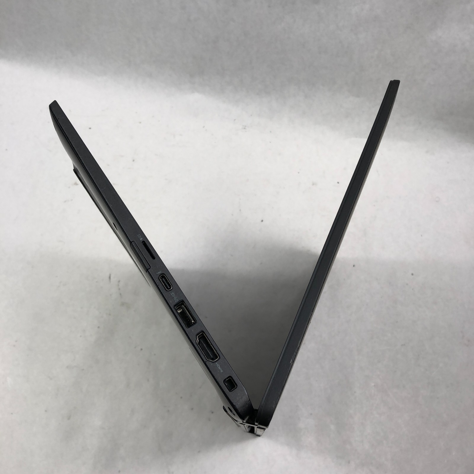 Dell Latitude 7420 2-in-1 14″ FHD Touch i7-1185G7 16GB 512GB NVME SSD W11 No CoA