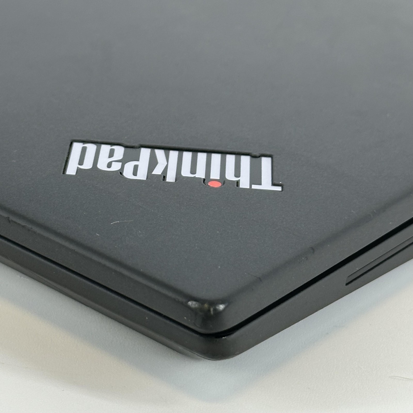 Lenovo ThinkPad P16s Gen 1 FHD+ TOUCH 2.1GHz i7-1260P 16GB 512GB SSD NVIDIA T550