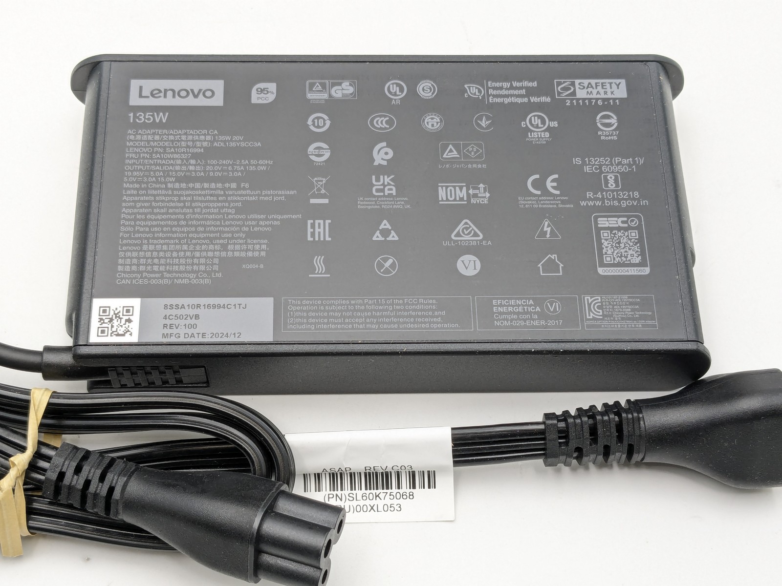 Lenovo ThinkPad P14s G5 14.5″ Ultra 7 155H 32GB DDR5 1TB SSD RTX 500 Ada Win11H