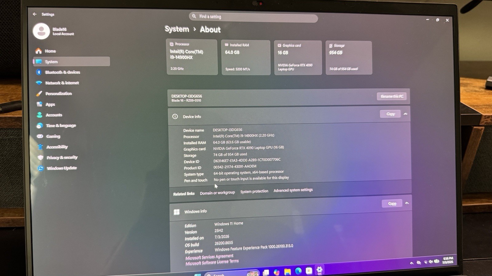 Razer Blade 16 (2024) OLED I9-14900HX/RTX 4090 64GB RAM