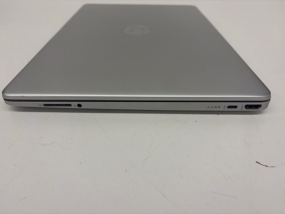 HEWLETT PACKARD 15-DY2702DX LAPTOP PRE-OWNED (P23017335)