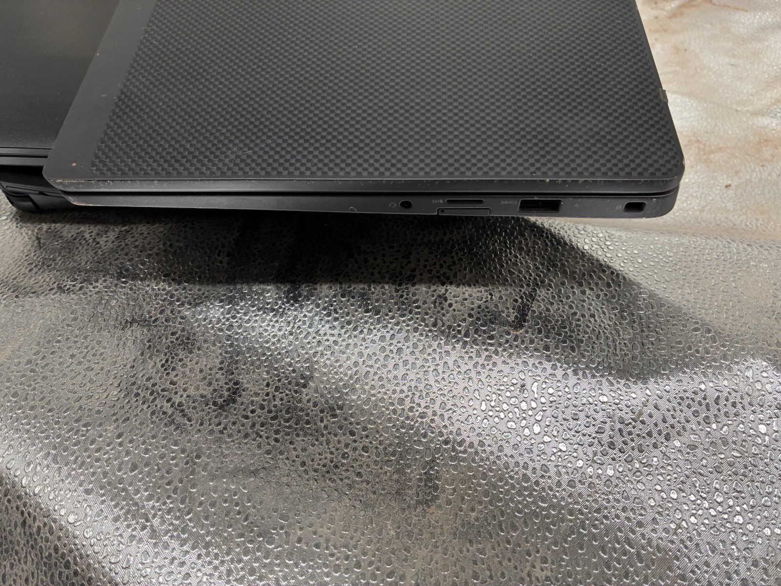 Dell Latitude 7400 i5-8250U 1.60 GHz 8GB RAM 256GB SSD Windows 11