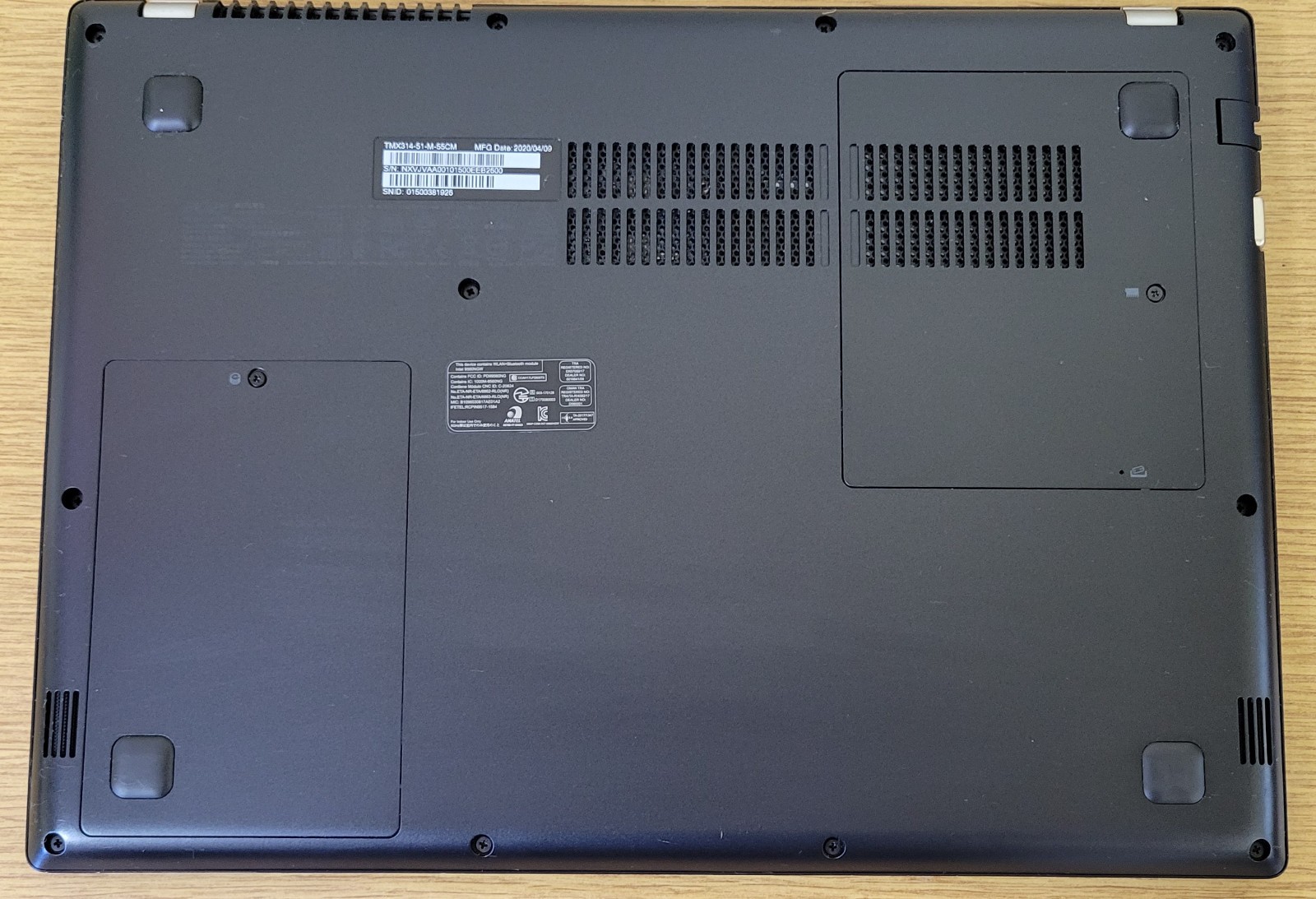 Acer TravelMate X314-51-M i5-8265U 1.60GHz 8GB DDR4 128GB SSD No OS