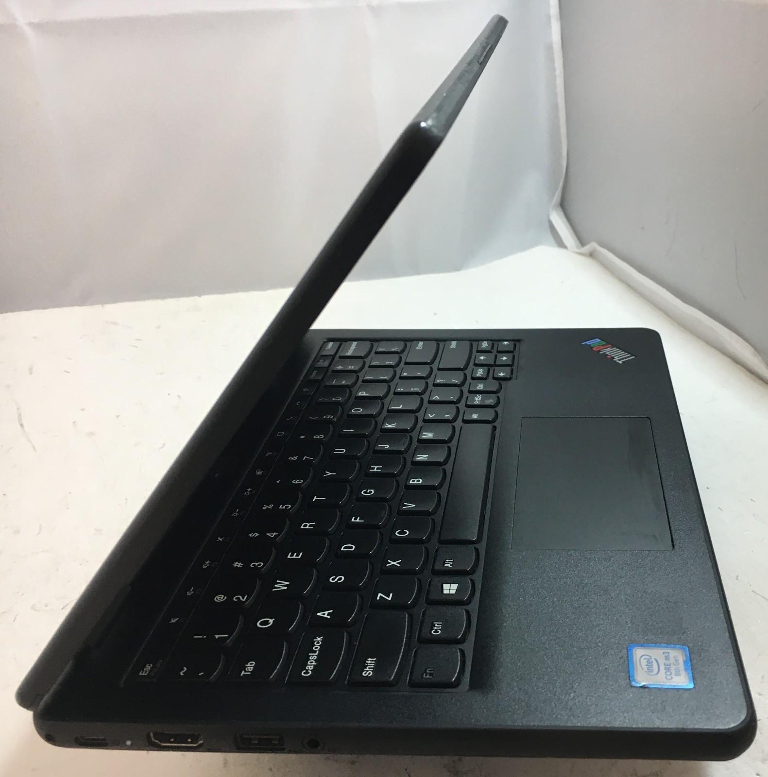 Lenovo ThinkPad 11e Yoga Gen 6 Touchscreen M3-8100Y 1.1GHz 8GB 256GB SSD Win 11