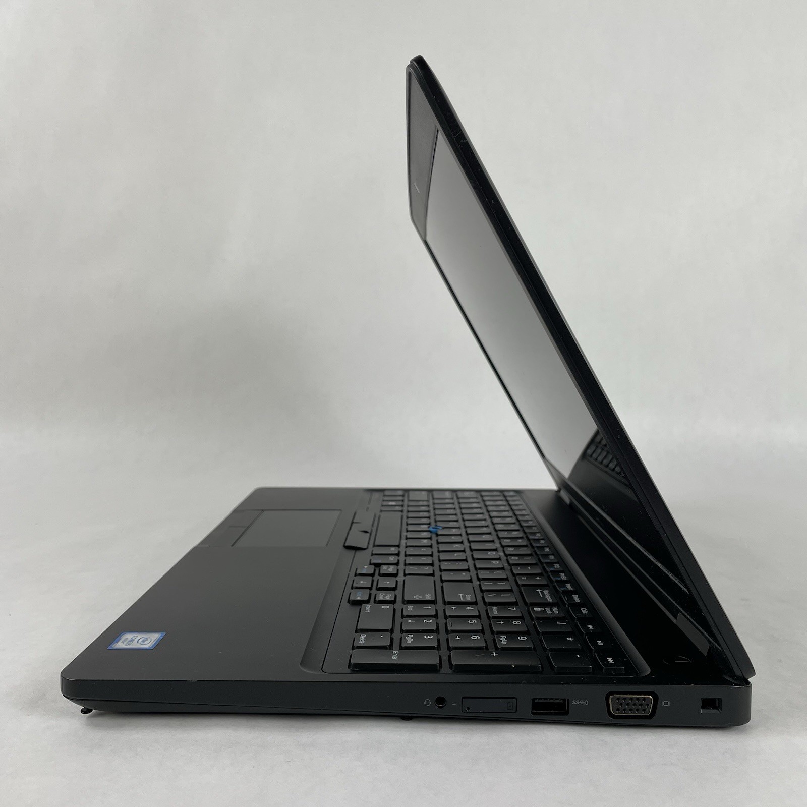 Dell Latitude 5580 15.6″ i5-6300U 2.40 GHz 8 GB RAM No SSD No OS No AC