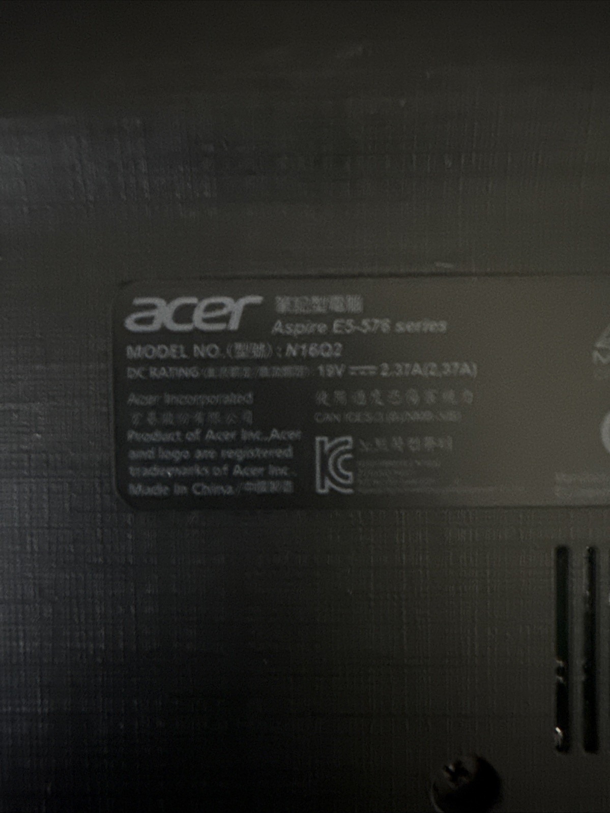 Acer Aspire E15 (E5-567-392H) 15.6” Intel UHD Core i3 8th Gen | 6GB RAM