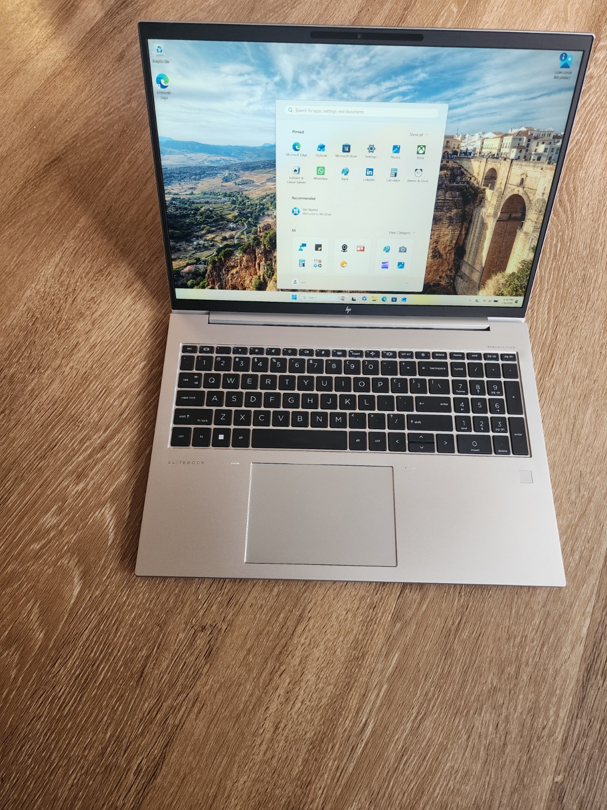 HP EliteBook 865 G10 Laptop