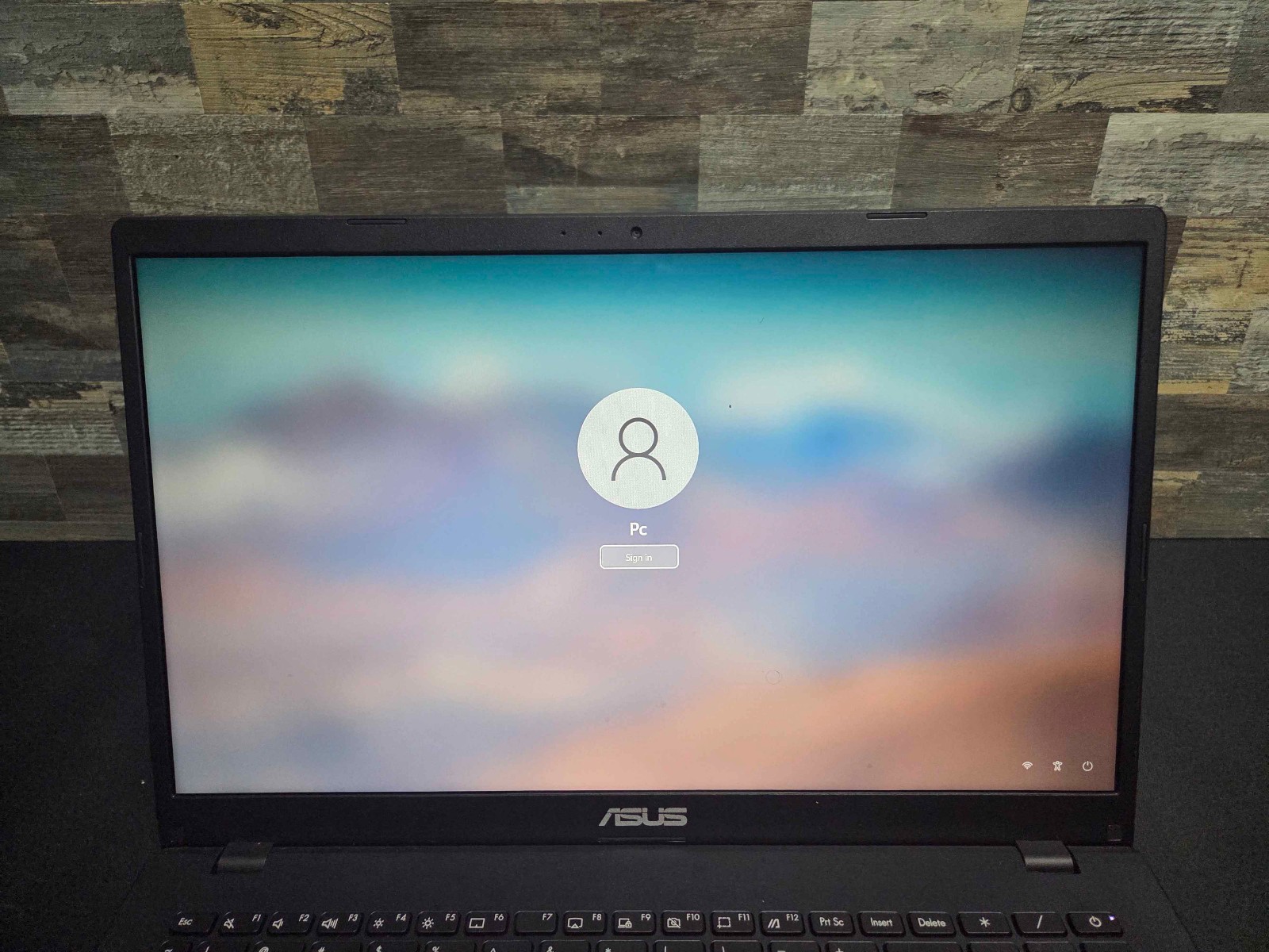 ASUS VivoBook 15 15.6″ (64GB eMMC, Intel Celeron N, ‎2.8 GHz, 4GB) Laptop -…