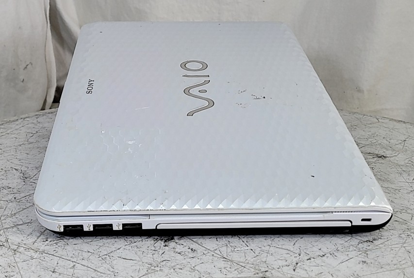 SONY PCG-61A12L VPCEG16FM Laptop Core I5-2410M 4GB 640GB SEE NOTES