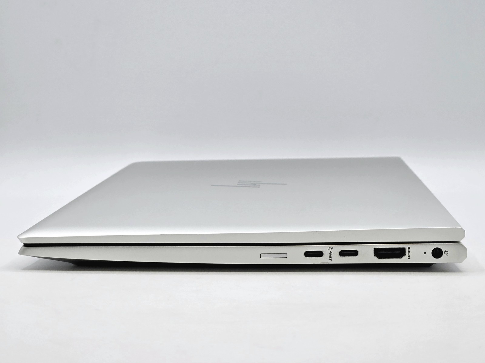 HP EliteBook 835 G8 13″ FHD Touch RYZEN 7 PRO 5850U 512GB SSD 16GB W11P Backlit