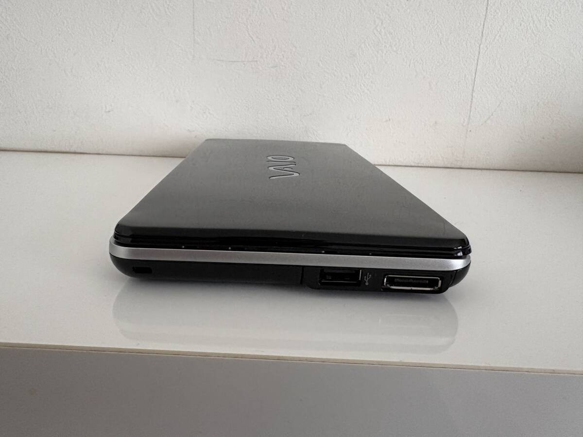 SONY VAIO typeP VGN P61S Intel Atom Z530 1.60GHz RAM 1GB SSD 32GB Raspberry Pi