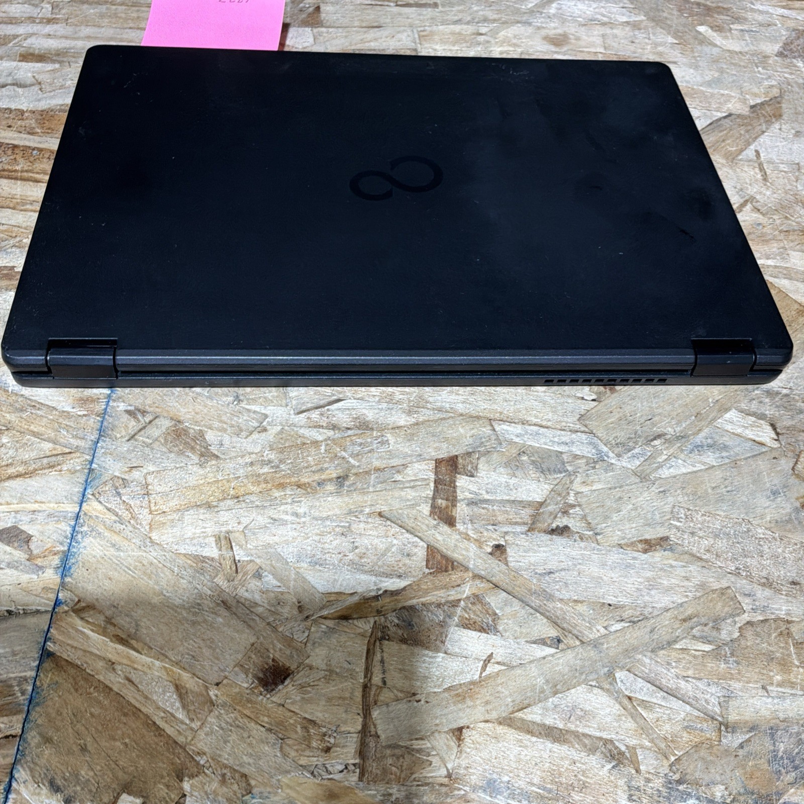 Fujitsu Lifebook U748 14″ FHD i5-8250U 8GB 256GB SSD WIN 11 Touchscreen C323