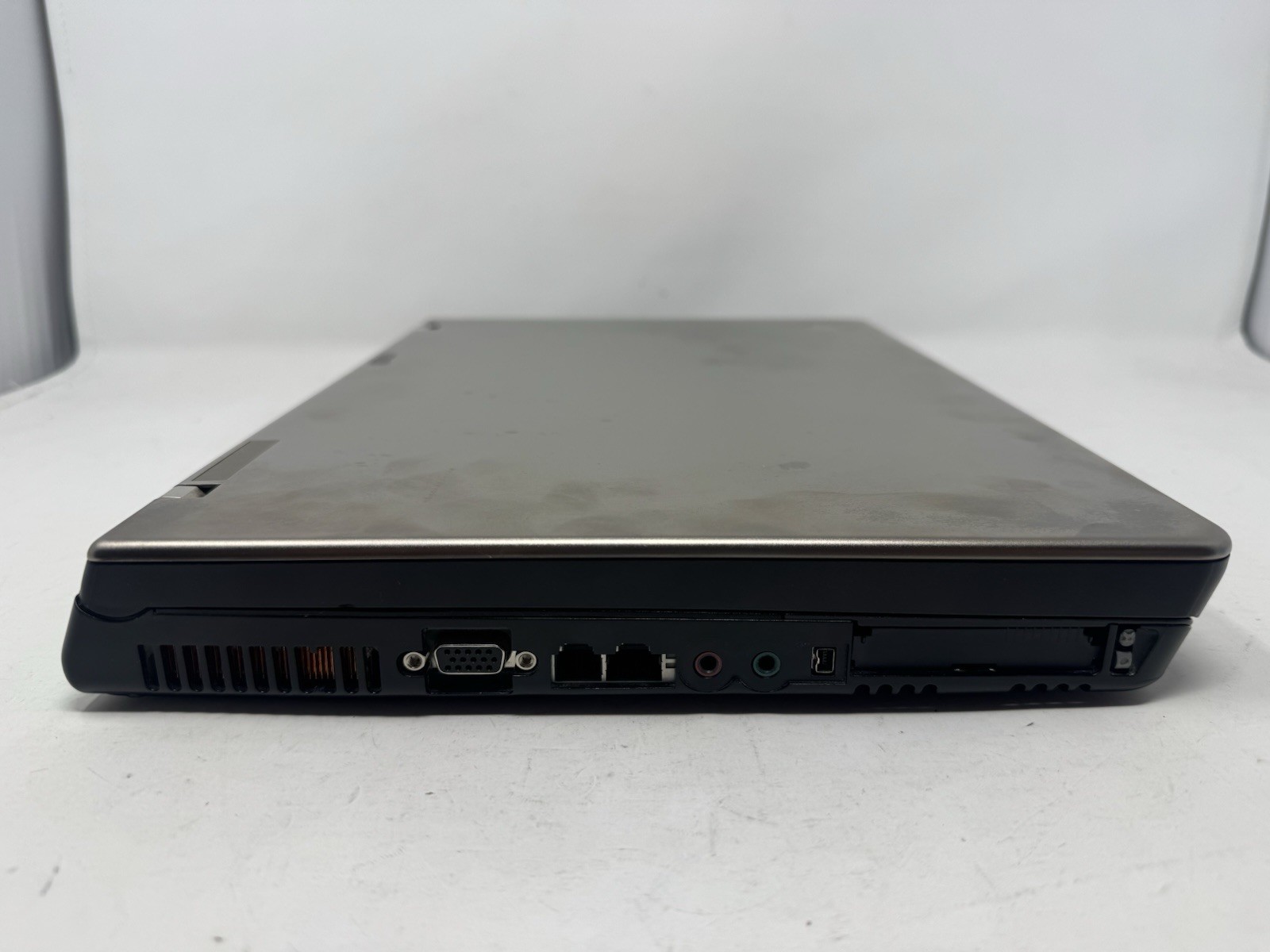 IBM ThinkPad Z60M Pentium M 2.0GHz 2GB RAM 80GB HDD XP Pro Radeon X600