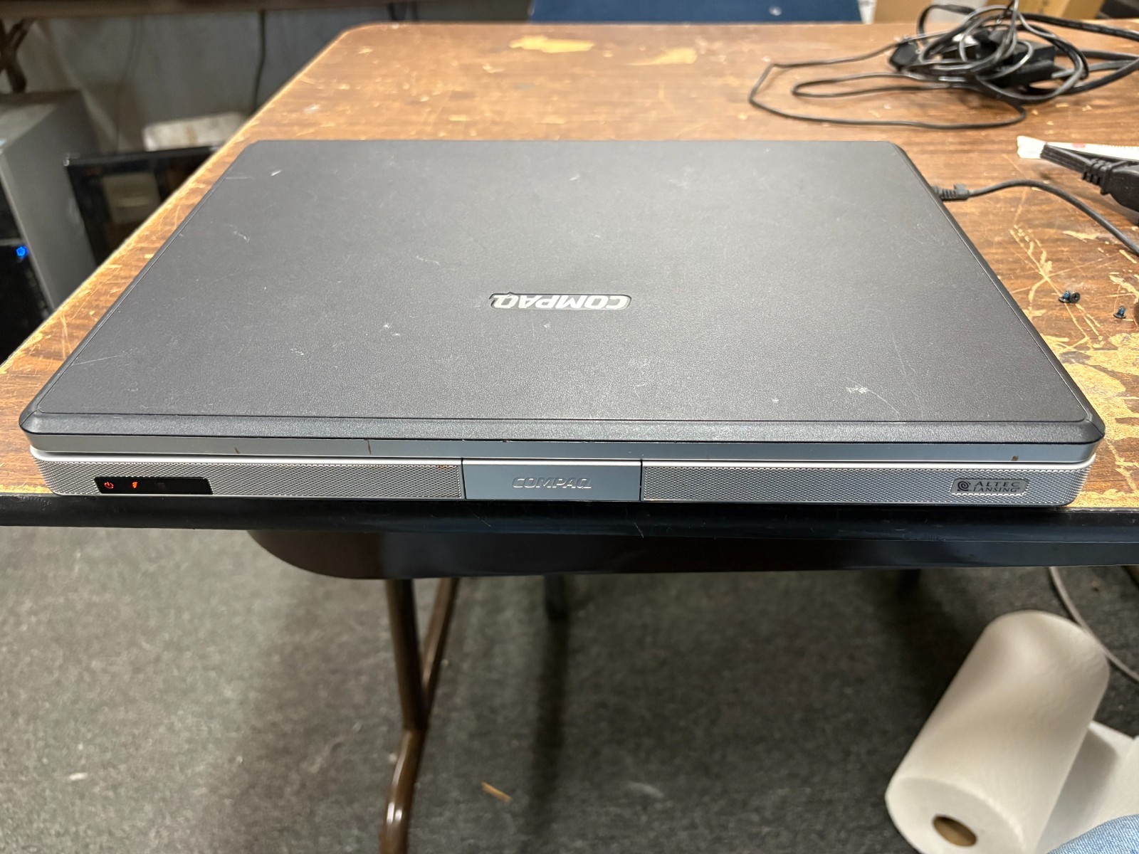 Compaq Presario V5000 15.4″ Intel Celeron M 1.46GHz 512MB RAM No HDD No OS