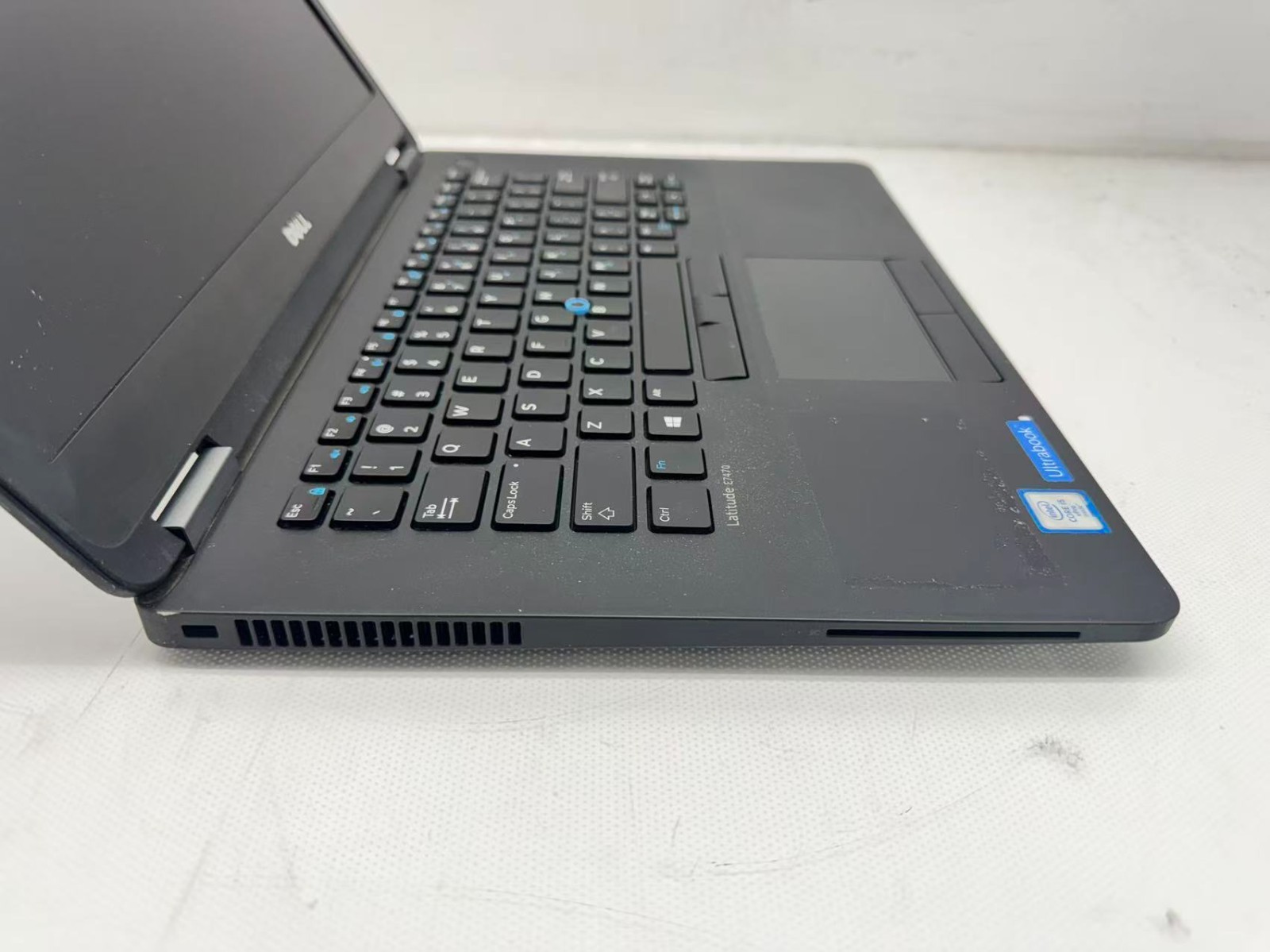 Dell Latitude E7470 14″ i5-6300U@2.4GHz 16GB RAM NO SSD *READ*