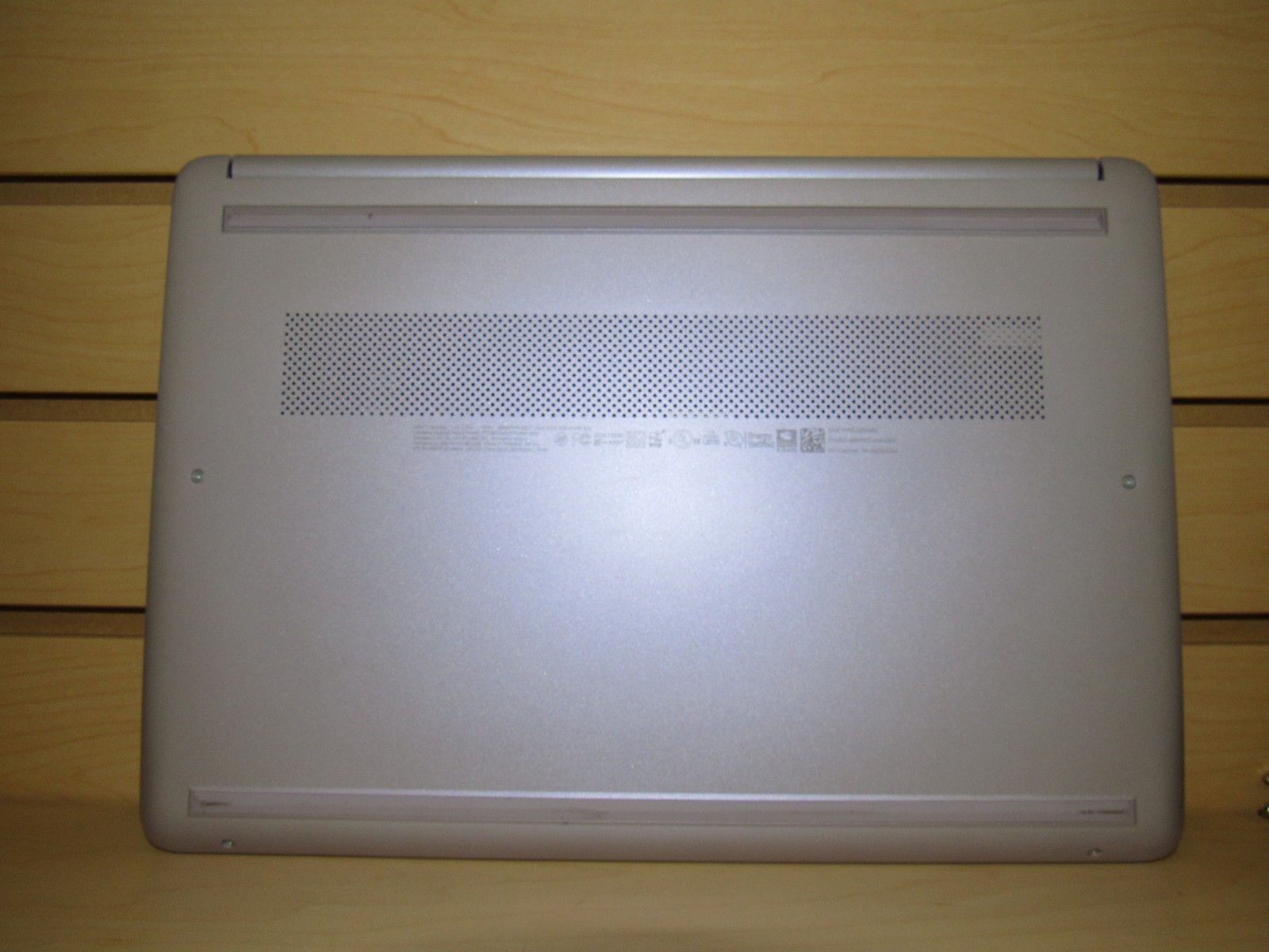 HP Laptop 14-DQ3240NR 14″