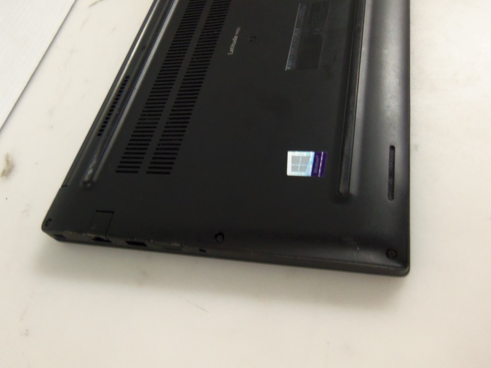 Dell Latitude 7490 i5-8350U 1.70GHz 16GB Laptop 240GB M2SSD NOOS + AC READ