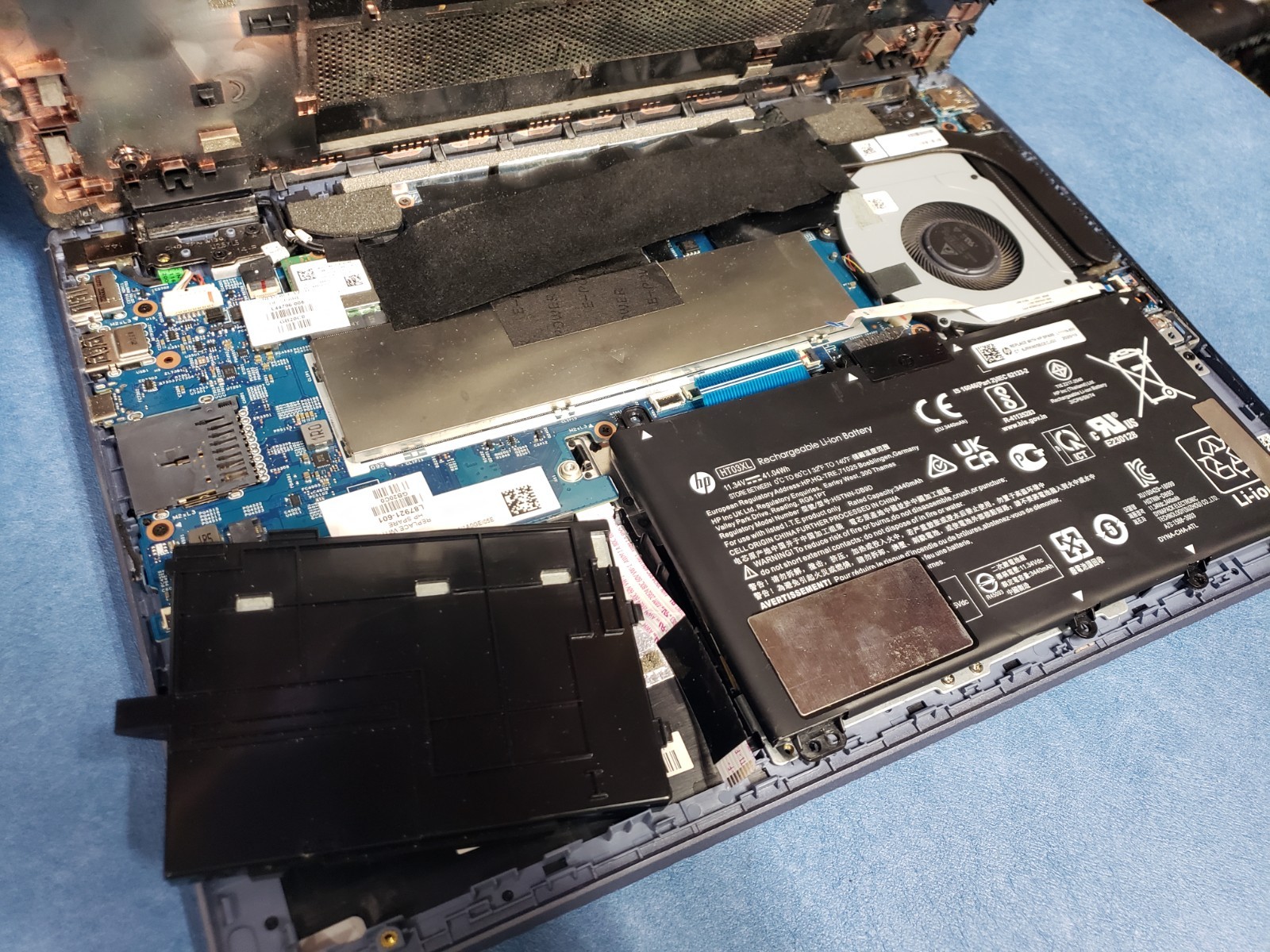 Hp pavilion x360 14m-dh200 for parts only damaged