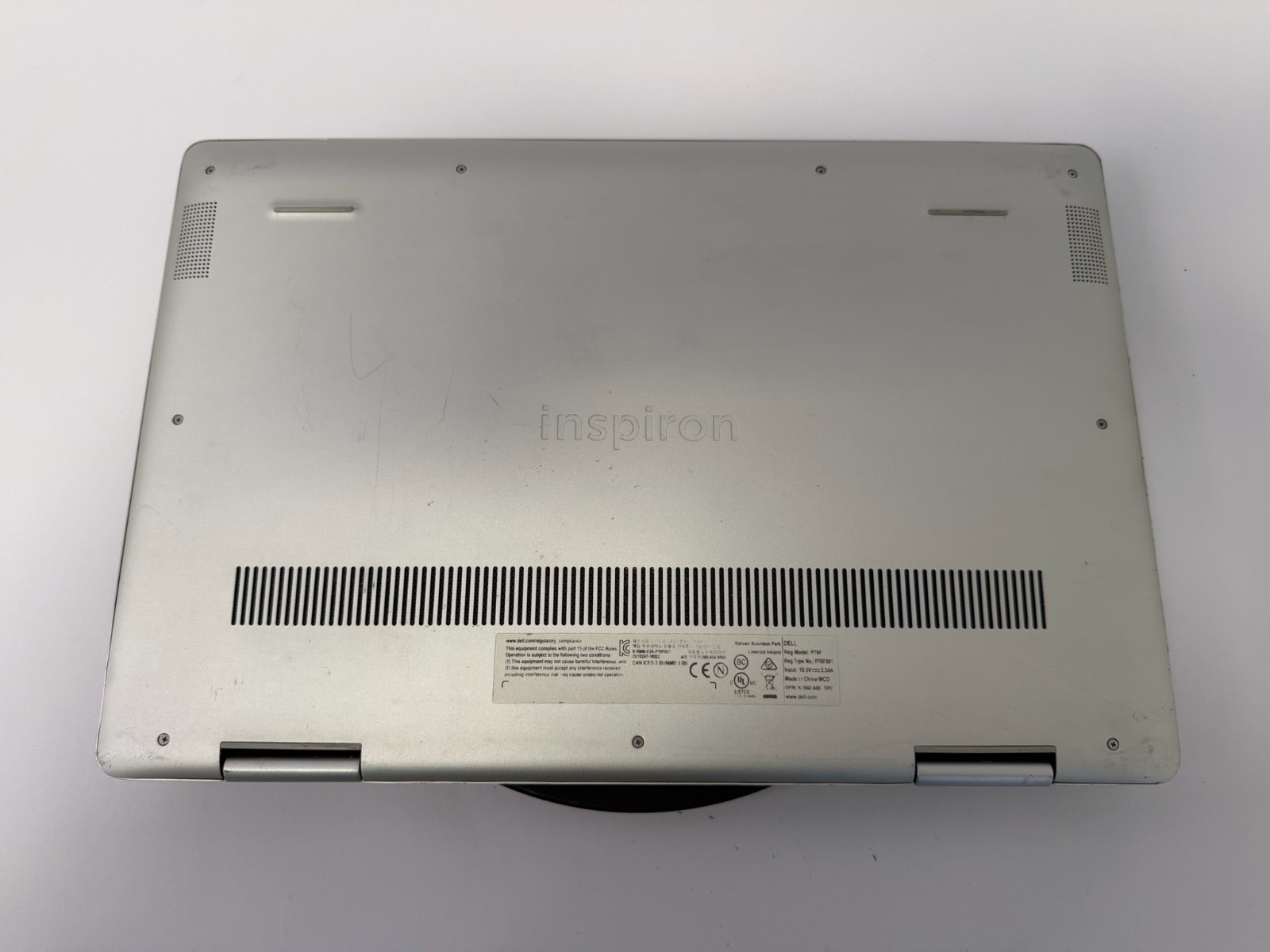 Dell Inspiron 7586-i5-8265U@1.60GHz 8GB DDR4 Ram 256GB NVME SSD UHD GFx W11H