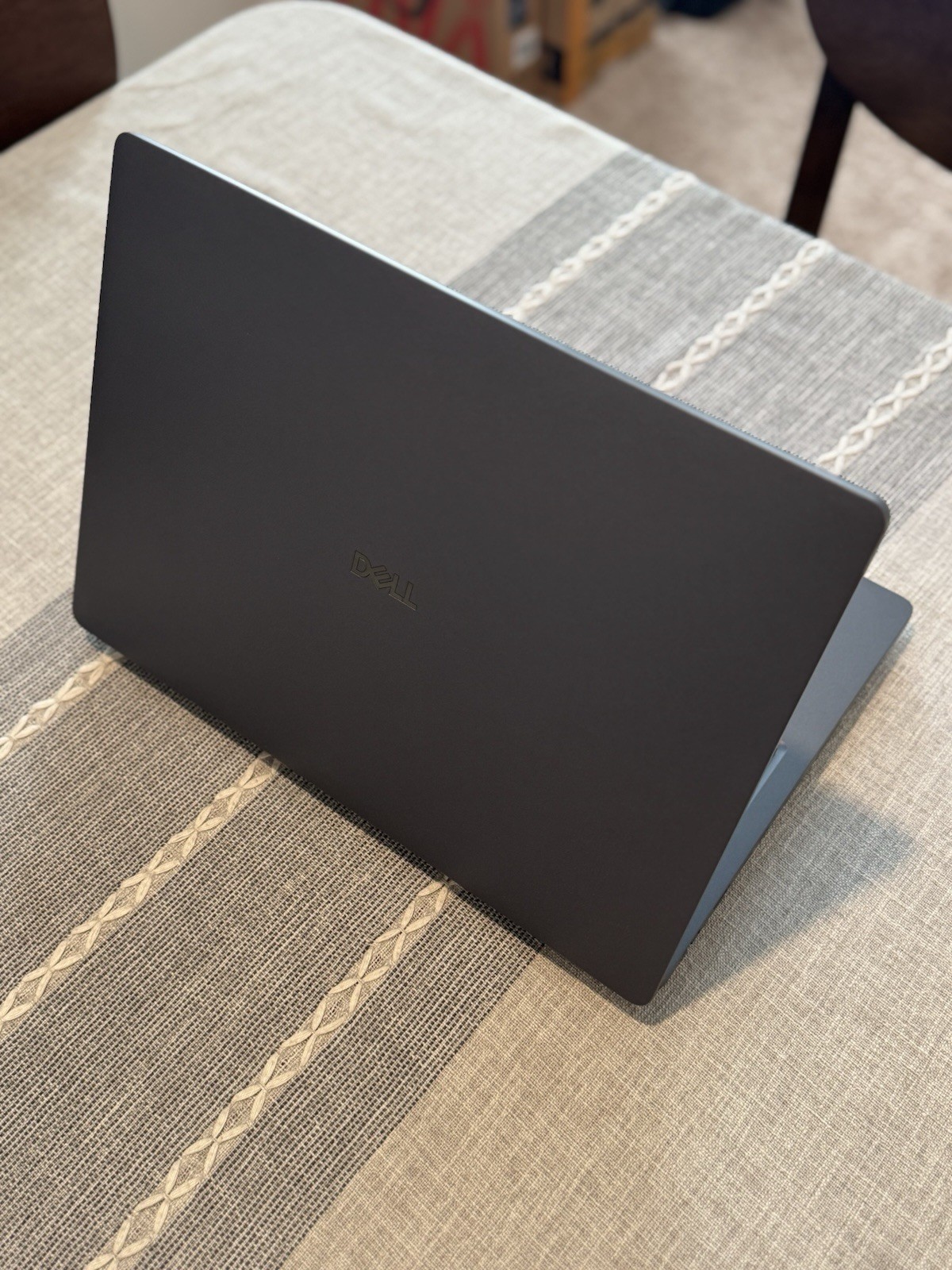 Dell Pro Max 16 Plus–Intel Ultra 9 285HX 64GB RAM RTX PRO 3000 2TB 120Hz
