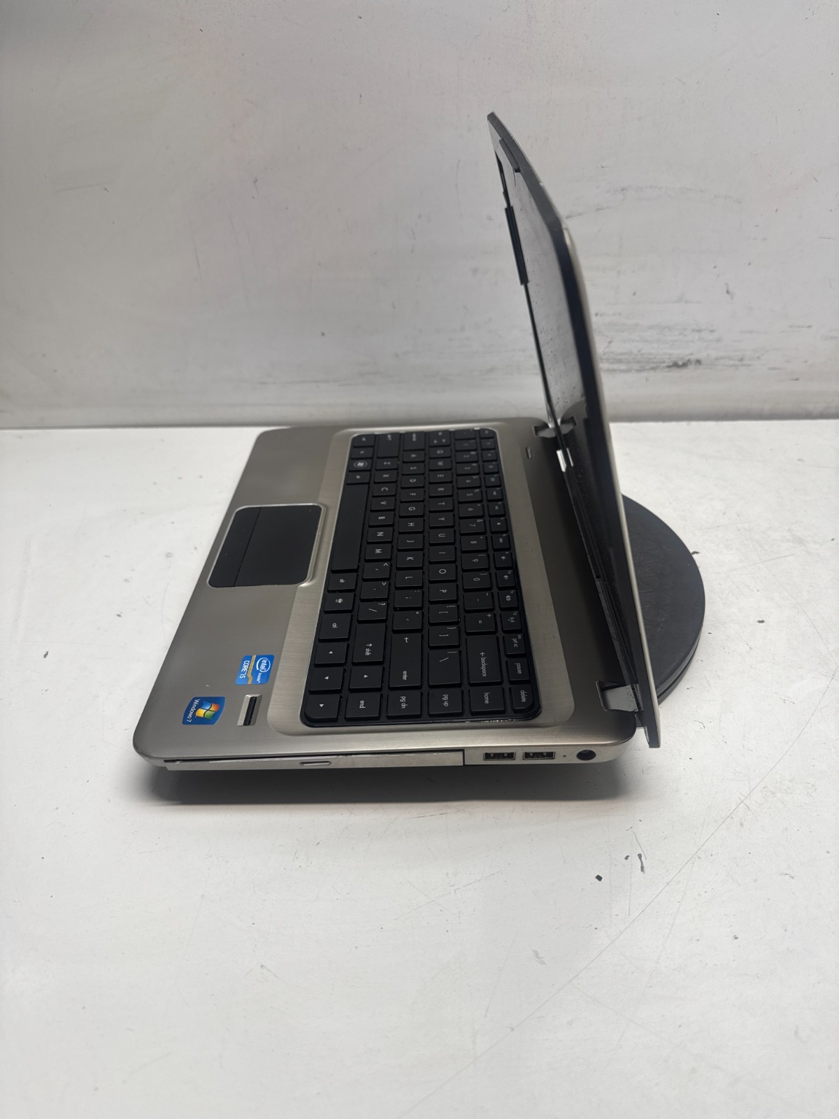 HP Pavilion dm4-2070us Intel Core i5-2410M 2.30GHz 6GB NO HDD
