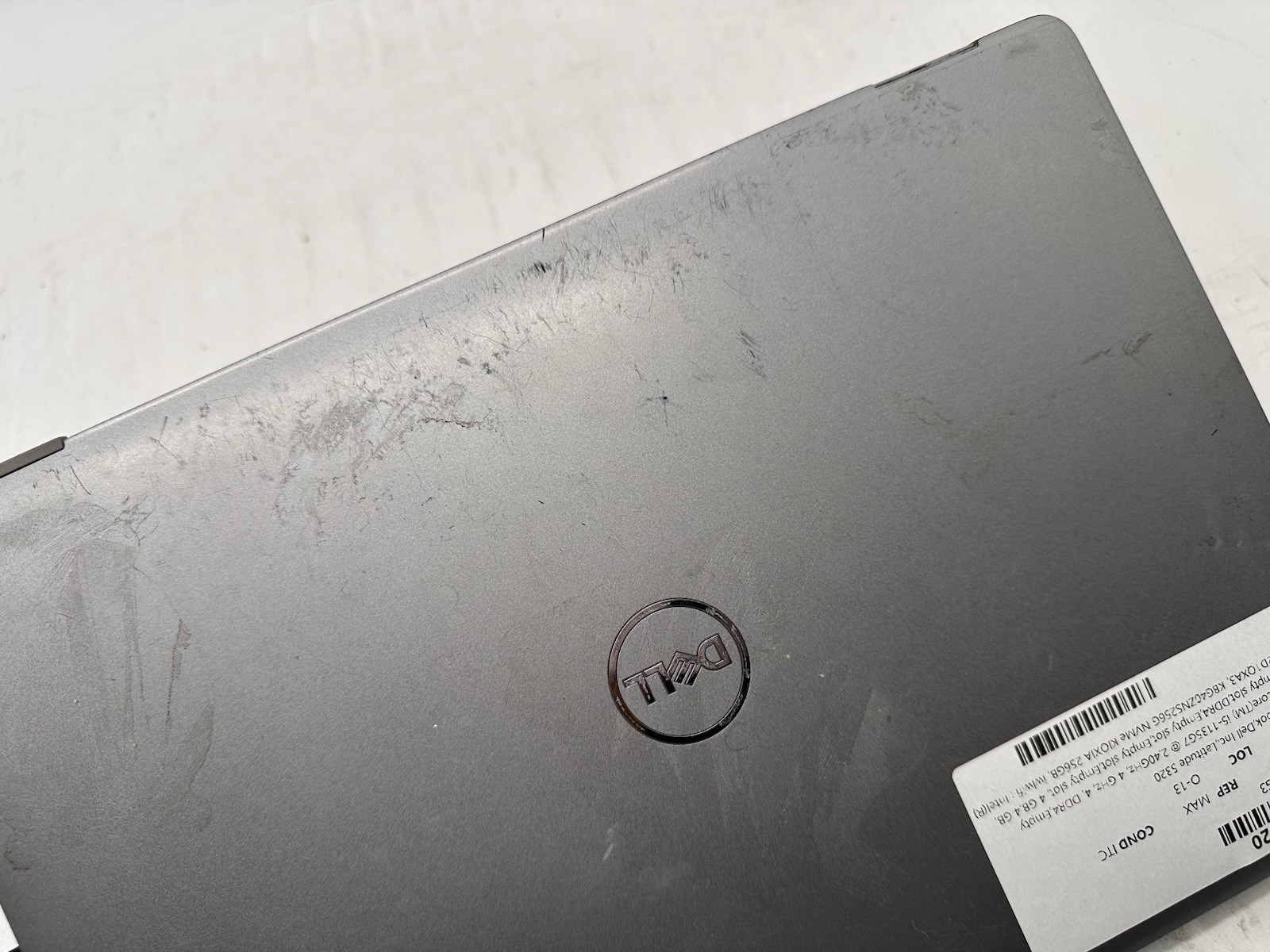 Dell Latitude 5320, i5-1135G7, @ 2.40GHz, 8GB RAM, 256GB NVMe-No OS/AC-Bad LCD