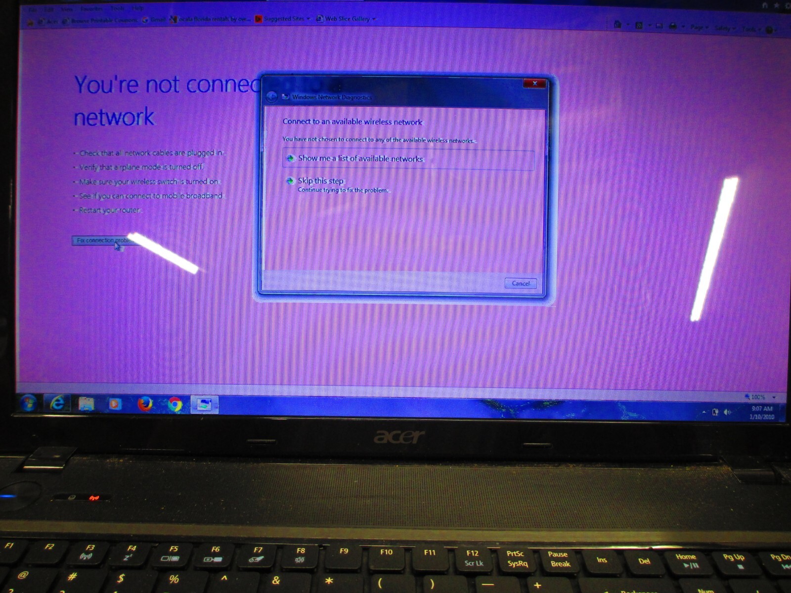 HP & Acer 17″ both turn on but need to be fixed see pictures for details (Parts)