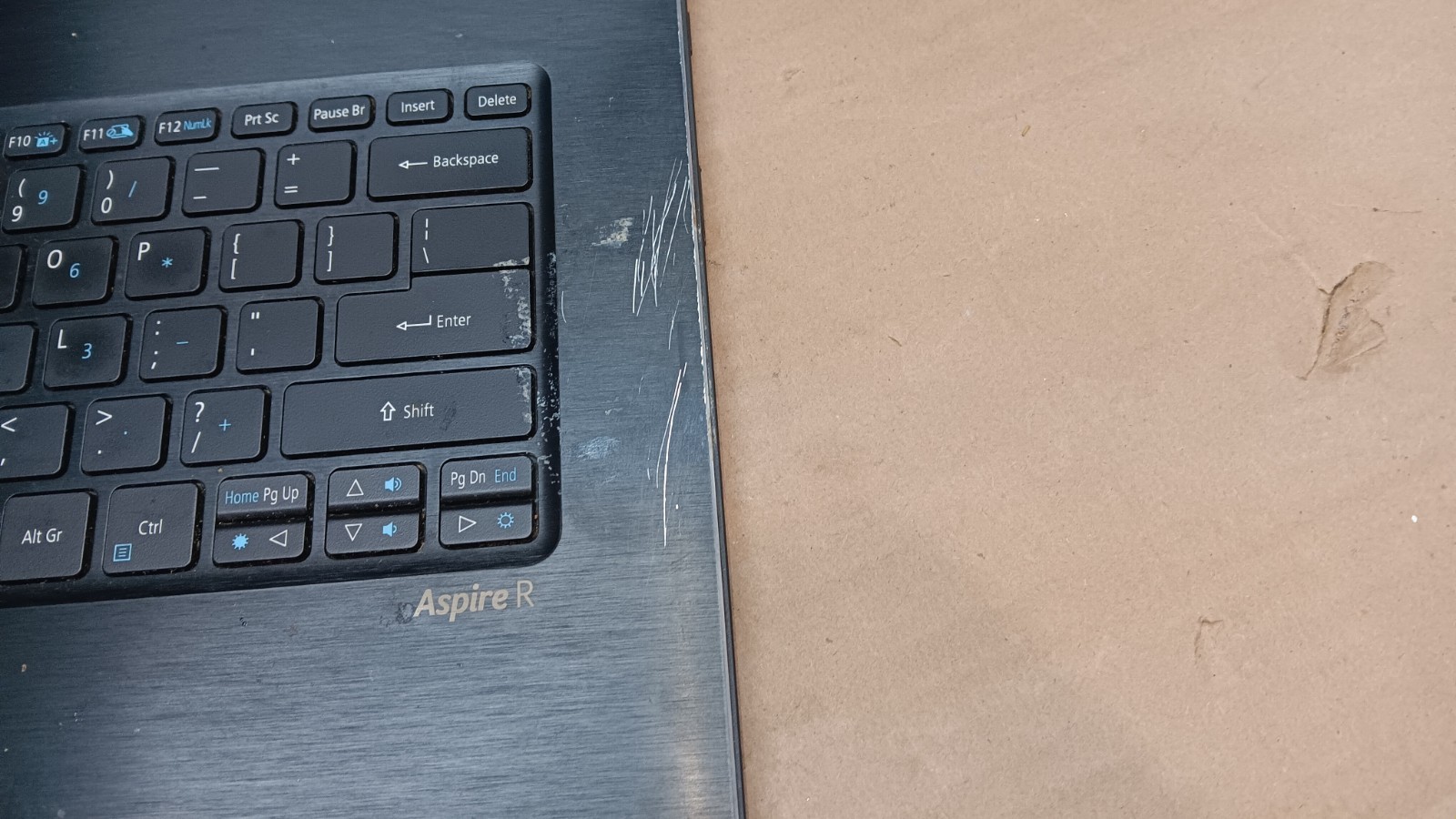 Acer Aspire R14 R5-471T Laptop Intel core I7 6th gen cpu 14″ LCD for parts
