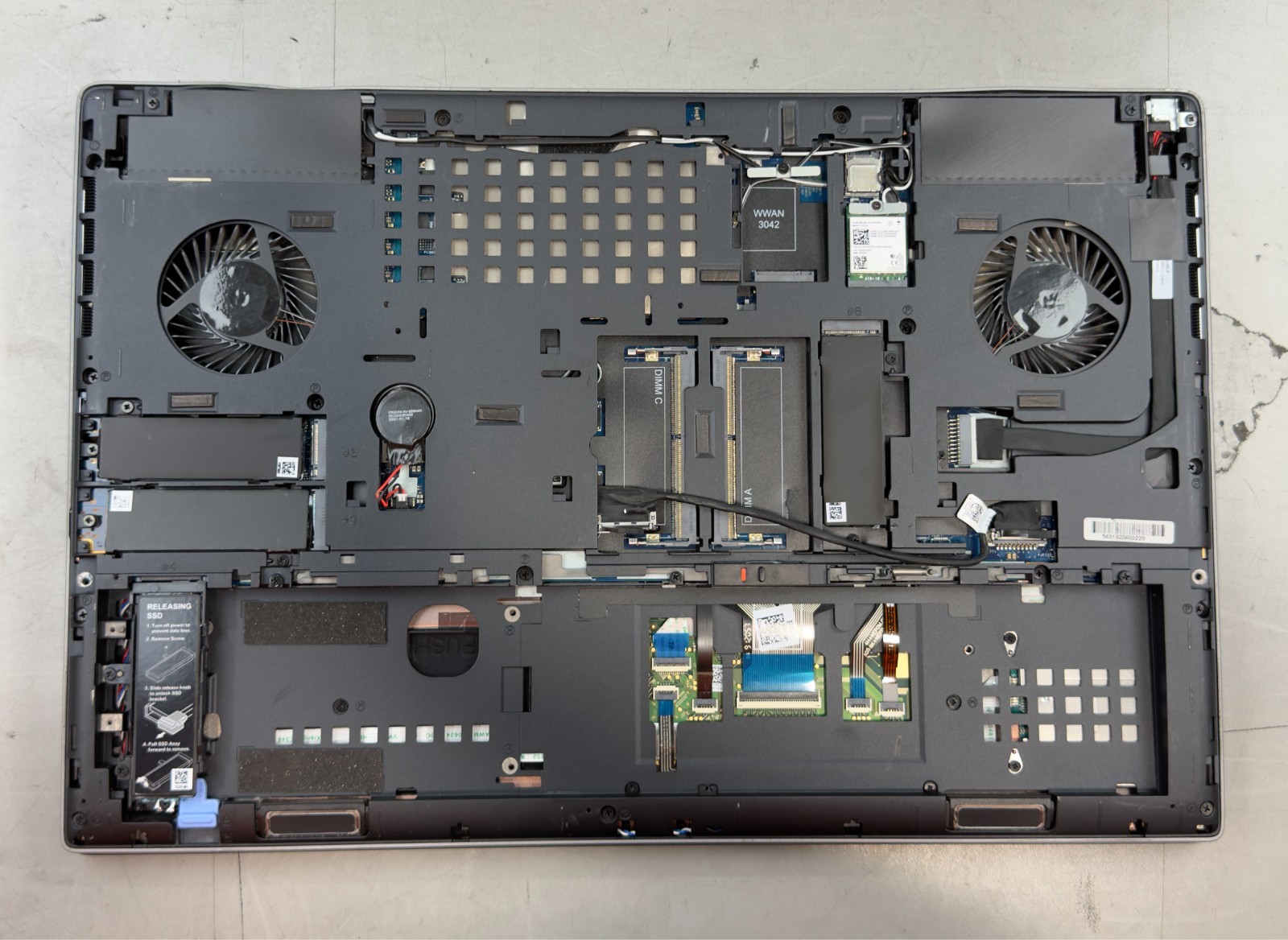 (Lot of 2) Dell Precision 7740 i9-9980HK / 32GB RAM / RTX 3000 / NO SSD -RL6060