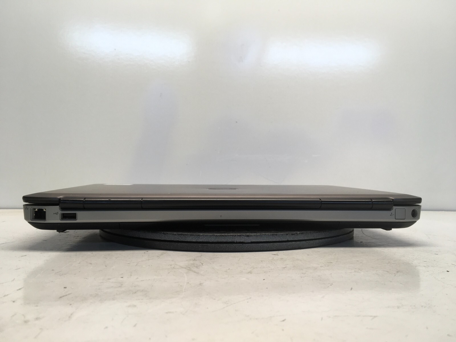 Dell Latitude 5530 Intel i5-3210M 2.5GHz 4 GB NO HDD No Batt READ