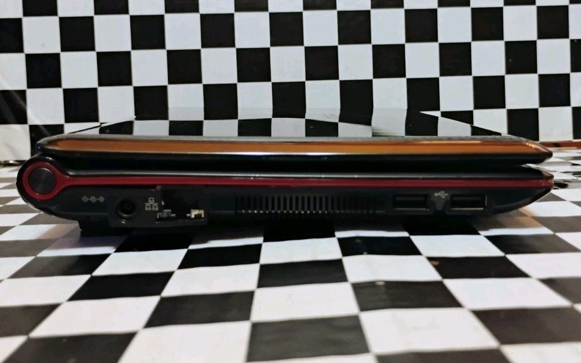 Samsung N110 Netbook