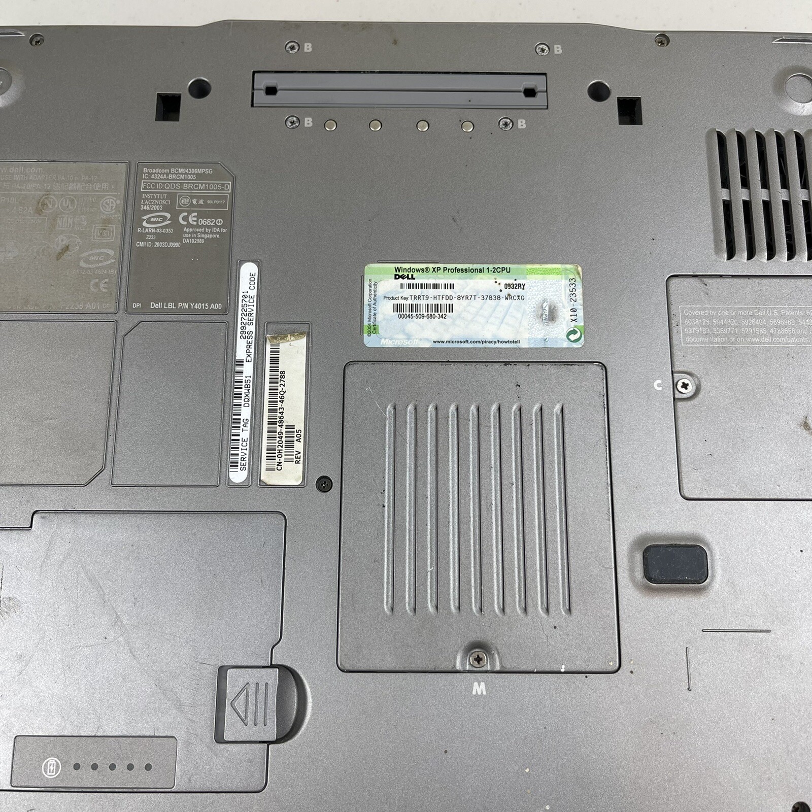 Dell Latitude D505 (Intel Processor) Laptop – Vintage – Untested